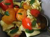 Salade de tomates marinées à la menthe