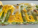 Tarte salée aux asperges vertes, pancetta et œufs