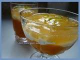 Coulis d'abricots et sa gelée citronnée sur mousse mascarpone
