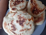 Pain batbout marocain à la poêle