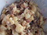 Salade de pommes de terre aux harengs fumés