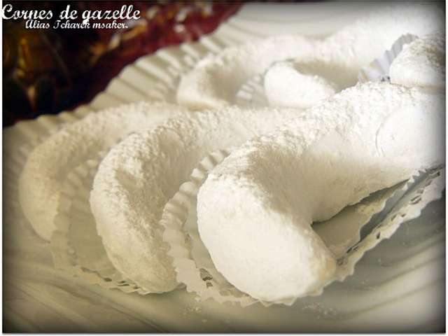 Recettes de Cornes de gazelles de La-cuisine-de-mes-racines