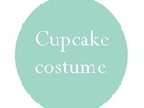 Cupcake costume (pépites chocolat/mirabelle et décoration pâte à sucre)