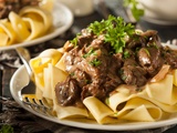 Bœuf Stroganoff, recette facile et crémeuse