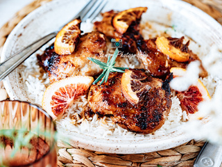 Haut de cuisse de poulet au four, orange sanguine et miel