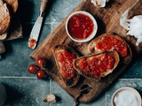 Pan con tomate, pain aux tomates (recette tapas)