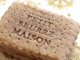 Petits beurre maison à la cannelle fourrés à la pâte de Spéculoos