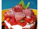 Tartare tomate-fraise, fromage frais et jambon cru