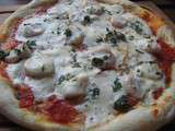 Pizza  Christelloise  (nommée ainsi par mon Papounet)