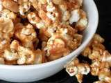 Popcorn au caramel et beurre d'arachide