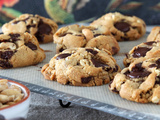 Cookies au chocolat, au beurre de cacahuète et noix de cajou d'après la recette de cookies de Grégory Marchand