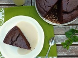 Moelleux au chocolat et crème anglaise au lierre terrestre