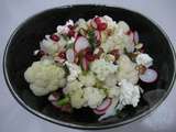 Salade de chou-fleur, menthe, féta et grenade