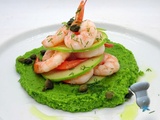 Salade de crevettes, coulis de petits pois et pomme verte