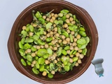 Salade de fèves et pois chiches au basilic