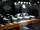 Cave à vin sur mesure : l’art de créer un espace à sa hauteur