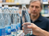 Eau minérale en bouteille de verre : les vraies sources où l’acheter et pourquoi le verre cache des pièges