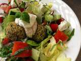 Falafels et une salade un peu grecque