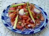 Salade de tomates à l'oignon nouveau
