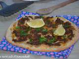 Lahmacun pizza turque