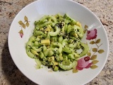 Salade concombre et avocat