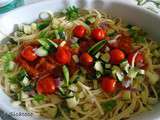 Spaghettis aux courgettes et tomates cerises rôties