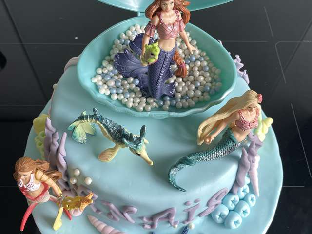 Un gâteau sirène pour un anniversaire réussi!