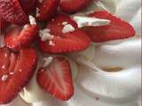 Pavlova façon tarte aux fraises