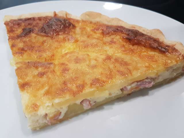 Pomme De Terre Camembert à La Poêle