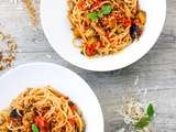 Spaghetti aux 5 céréales, à l’aubergine, sauce tomate au poivron et chapelure à l’ail ( Dégustabox Juillet 2018 )