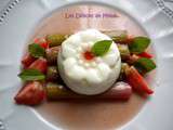 Panna cotta vanillée et sa rhubarbe pochée