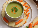 Velouté de chou vert, carottes et pommes de terre