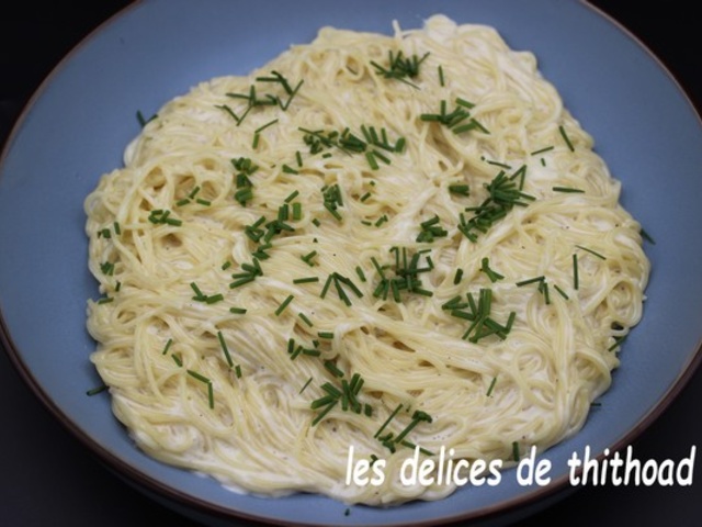 Pommes de terre écrasées à l'ail & parmesan • Lolo et sa tambouille