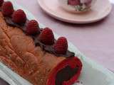 Gâteau roulé ganache chocolat framboise