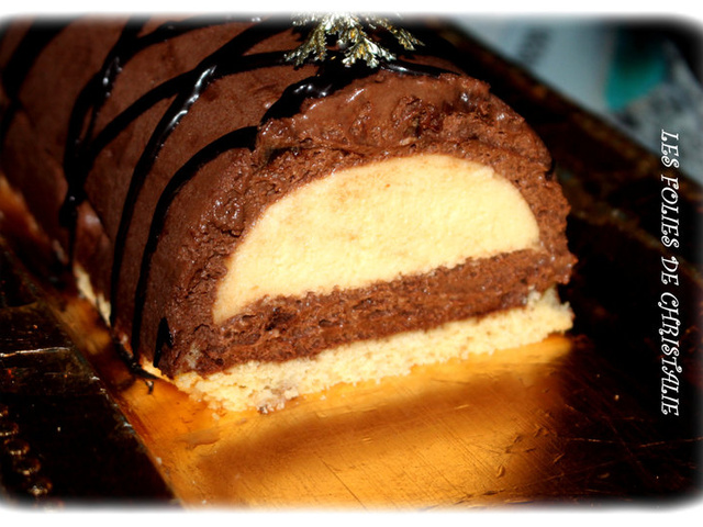 Bûche chocolat noir et coeur de crème brûlée - chefNini, Recette