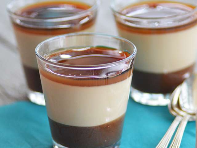 panna cotta au chevre frais et chocolat blanc creme de marron et gelee de cafe