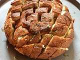 Pull-apart bread (pain à l'ail et mozarella)