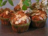 Muffins aux fleurs d'acacia et amandes (Thème du muffin monday #37)