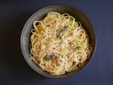 🌿 ​🍝 ​Spaghetti aux asperges vertes. Pesto de verveine