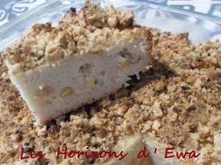 Gâteau de semoule de fonio, crumble au pralin