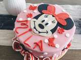 Gâteau cake design décoration Minnie en pâte à sucre pour anniversaire
