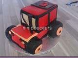 Gâteau tracteur 3D