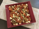 Crevettes, feta et tomates cerises au four