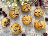 Muffins aux cerises et pépites de chocolat