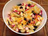 Salade de pommes de terre, myrtilles, pommes, mimolette et radis