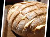 Pain à l'ail et emmental pour l'apéritif (pull apart bread)