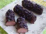 Buchette en chocolat pâte d'amande et violette