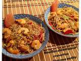 Nouilles chinoises et crevettes sautées aux petits légumes