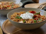 Spaghetti poulet tomate burrata