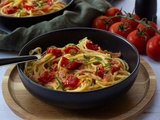 Spaghetti sauce feta et tomates confites
